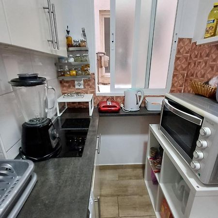 Room En Madrid Pacifico Екстериор снимка